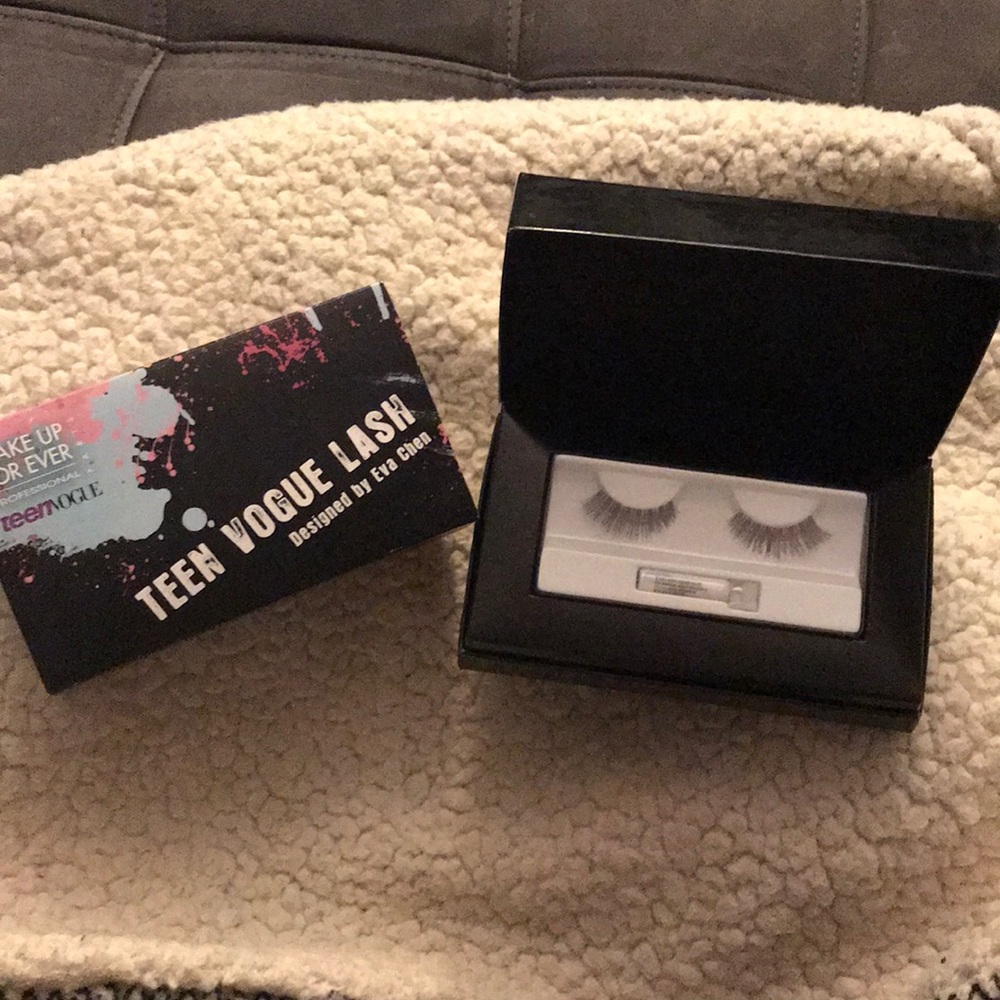 Make Up Forever special edition Teen Vogue Lashes
